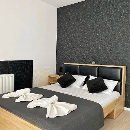 Black Sea Studios And Apartments * Navodari
