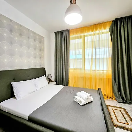 Black Sea Studios And Apartments *