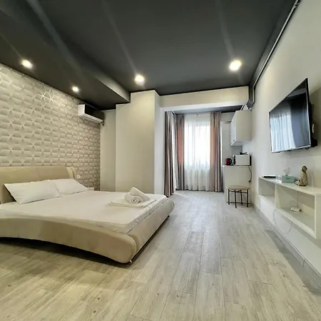 Mamaia-nordcom Exclusiviste * Navodari